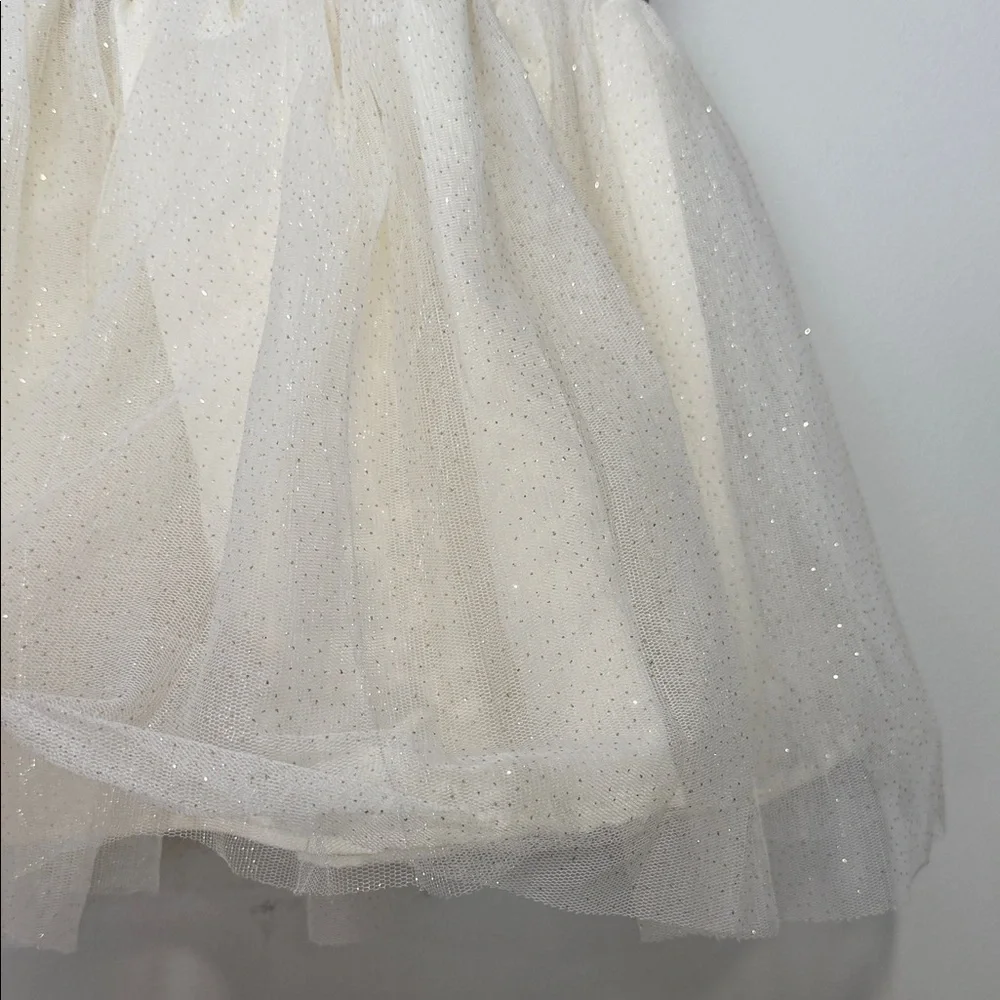 Blueberi Boulevard charming white
